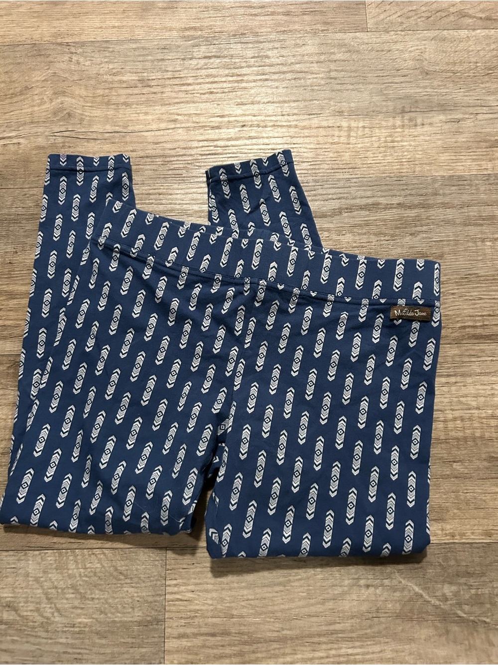 Matilda Jane  blue leggings with white pattern #matildajane